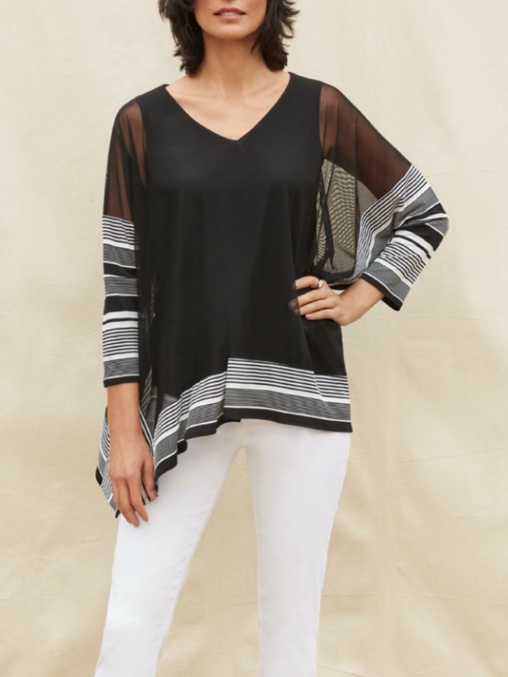 Joseph Ribkoff stunning black and white blouse size 20 new without tags!!